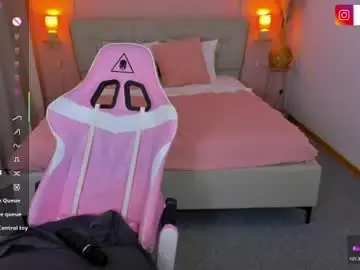 Chaturbate Free Live Porn of dilara_a