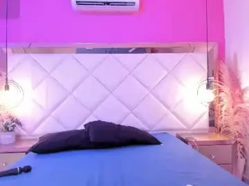 Chaturbate Live Sex Cam of marieee__