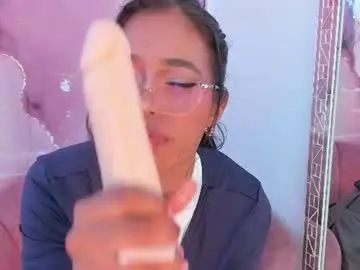 rachel_jamesx from chaturbate