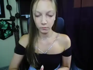 Chaturbate Sex Chat of emilly_xkiss