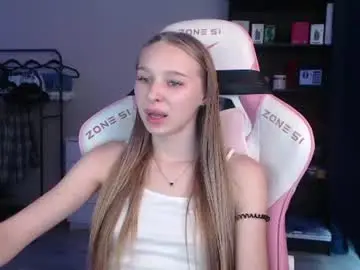 kitsuneyx from chaturbate