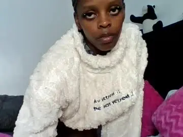 Chaturbate Sex Cam of tinashe004