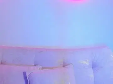 Chaturbate Live Sex Cam of emmilybratz