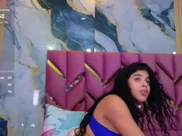 Chaturbate Live Sex Cam of tendermommy
