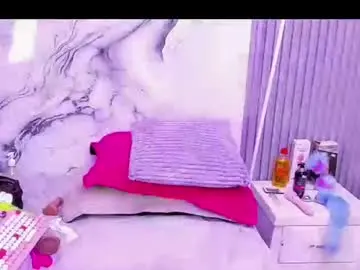 Chaturbate Free Live Porn of miarose_69