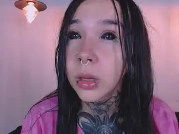 alien_eyes09 from chaturbate