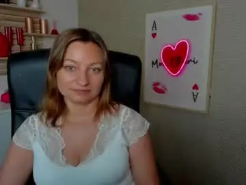 angela_samt from chaturbate