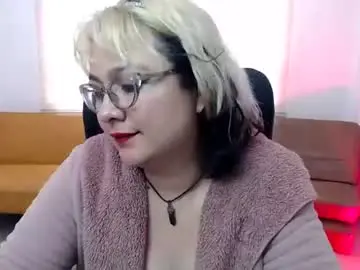 Chaturbate Best live sex cam show of anyaluxx