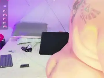 Chaturbate Free Porn Cam of emmajohnss