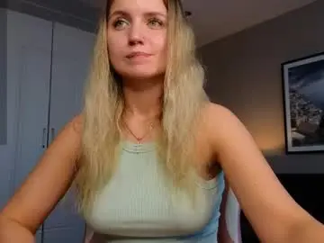 brightrays__ from chaturbate