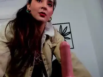 Chaturbate Nude Webcam of emily_sartre