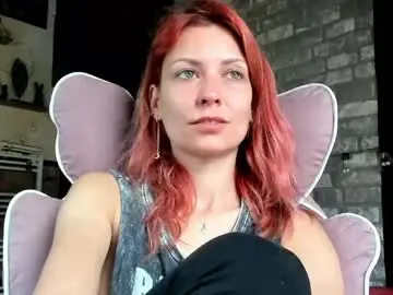 Chaturbate Free Porn Cam of karoline121