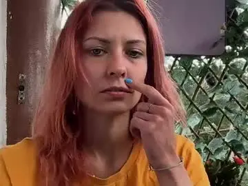 Chaturbate Watch Live Sex Cams of karoline121