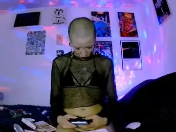 Chaturbate Watch Live Sex Cams of plutonbluemoon_999
