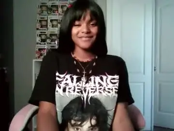 Chaturbate Free Porn Cam of madelinesins
