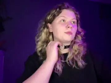 alinahotgirl from chaturbate