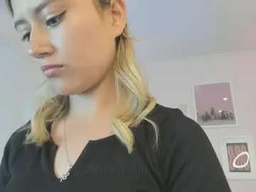 Chaturbate Adult Webcams of bee_art