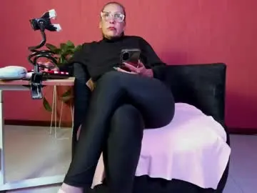 Chaturbate Best Webcam of milf_sikiu