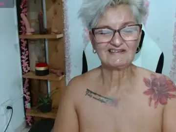 Chaturbate Sex Chat of bety_cum3