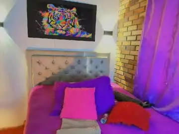 Chaturbate Live Sex of perla_kpop_