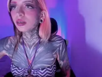 Chaturbate Best live sex cam show of nicki_1