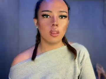 Chaturbate Sex Cam of trexie_fucks15
