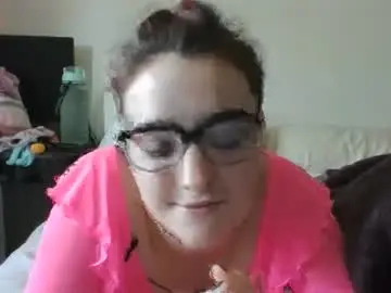 Chaturbate Live Sex Cam of zoeylove588707