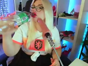 Chaturbate Sex Cam of mariellasunshine