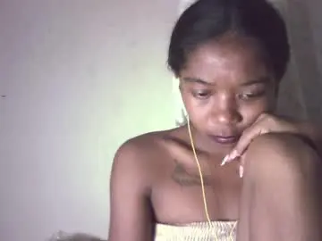 queennaya from chaturbate