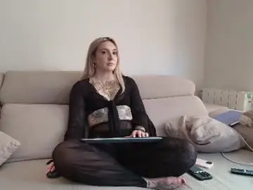 Chaturbate Free Porn Cam of tattoobbgirl