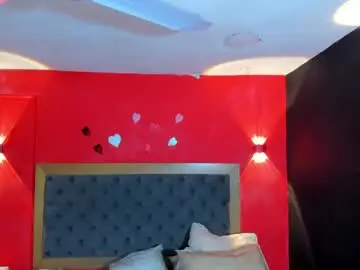 Chaturbate Live Sex Cam of yayahilton