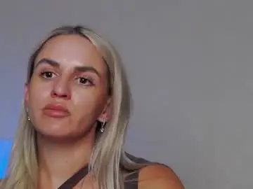 foxy_kimmi from chaturbate