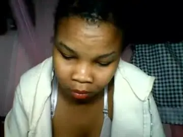 Chaturbate Live Sex Cam of kiarah_69