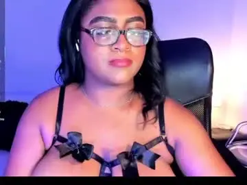 Chaturbate Free Porn Cam of ebony__queen2
