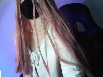 Chaturbate Live Sex Cam of evie_muna
