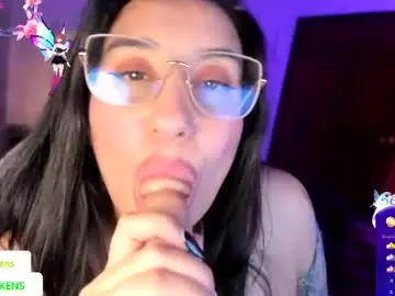 Chaturbate Live Porn of tellme_maddie