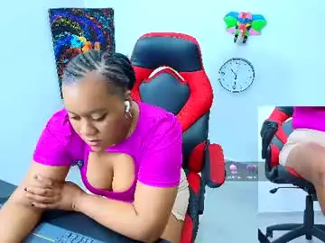 Chaturbate Watch Live Sex Cams of amba_rosee1