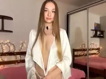 Chaturbate Best live sex cam show of karlenegries