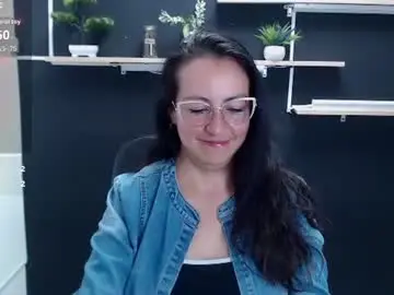 Chaturbate Adult Video Chat of lauryn_jones