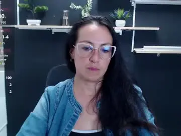 lauryn_jones from chaturbate