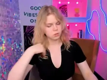 Chaturbate Live Sex Cam of elizabethvane