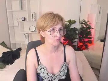 paris_cherry from chaturbate