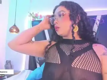 Chaturbate Live Sex Cam of antonellepiercee