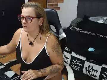 perlagoloza05 from chaturbate