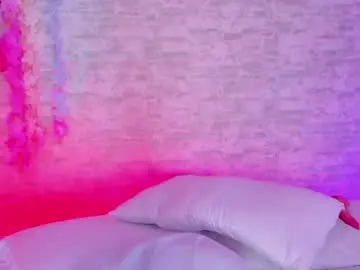 vanessa_santillan from chaturbate