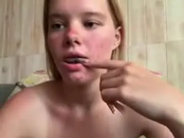 juligwartney from chaturbate