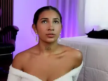 Chaturbate Free Live Porn of dracaryss_