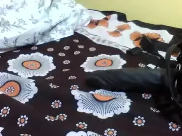 princessmiles2 from chaturbate