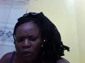 Chaturbate Watch Live Sex Cams of princessmiles2