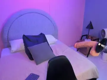 sara_rhoades_ from chaturbate